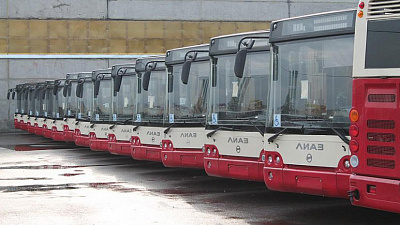На Северо-Западе Челябинска появятся новые маршруты, а на центральных улицах — «умные» остановки
