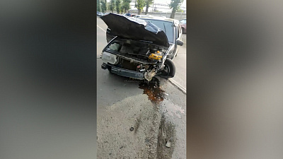 Последствие ДТП в Металлургическом районе сняли на видео