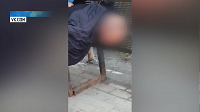 Челябинцы задержали дебошира в трамвае