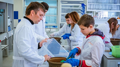 Школьники Южного Урала будут учиться под руководством ученых Российской академии наук