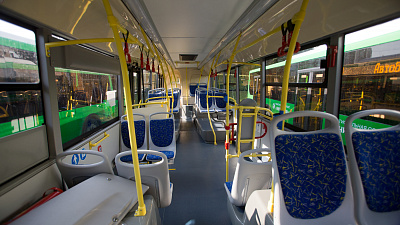 В Челябинск доставили первую партию экологичных и современных автобусов