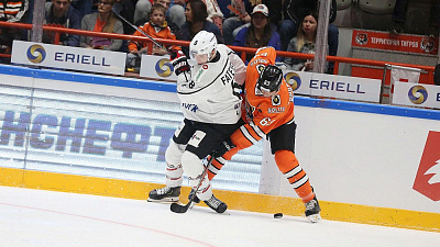 «Трактор» дважды переиграл «Амур»