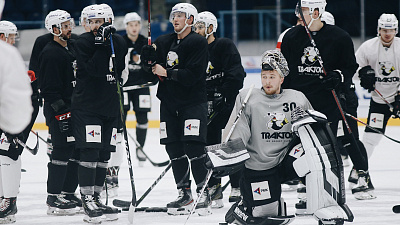 ХК «Трактор» готовится ко встрече с «Сибирью»