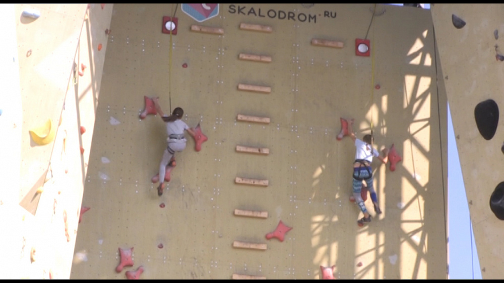 Южноуральские скалолазы встретились в Миассе