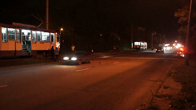 Мужчину два раза подряд сбил транспорт