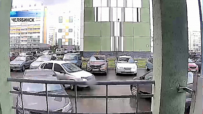 Виновника ДТП обнаружили с помощью «Умного домофона» Виновника ДТП обнаружили с помощью «Умного домофона»