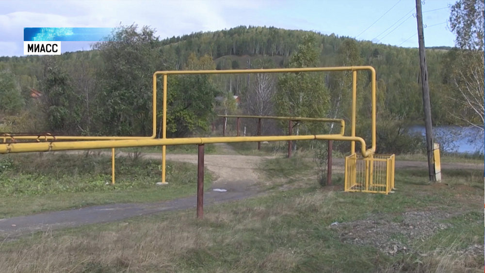 В Верхний Атлян провели газ