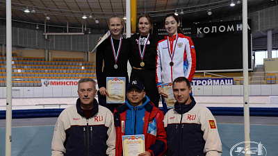 Южноуральская спортсменка завоевала три золотых медали на Кубке России по шорт-треку