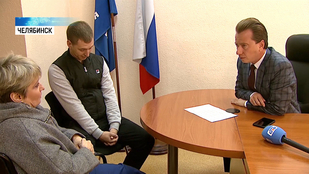 В подъезде инвалида-колясочника установили пандус