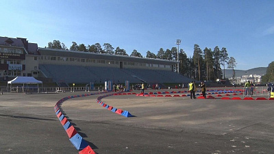 Жилин и Одер обменялись взаимными обвинениями по поводу строительства стадиона Ишмуратовой