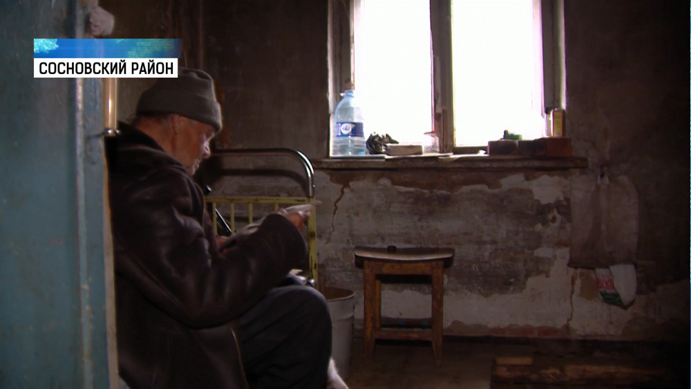 Мужчина почти 30 лет жил без российского паспорта