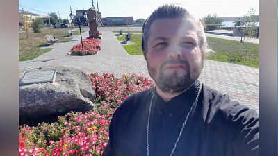 Отца Иоанна отправили в отставку