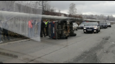 На объездной в ДТП перевернулась нива