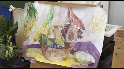 Выпускница из Миасса вдохновляет юных художников