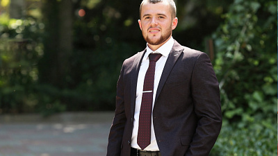 Губернатор наградил офицера, спасшего ребёнка