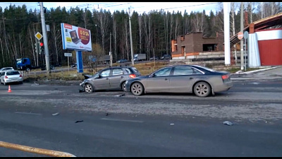 Крупное ДТП в машгородке