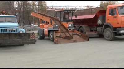 Глава Миасса оценил готовность снегоочистительной техники