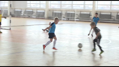 Стартовало первенство по мини-футболу 