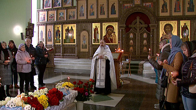 В Челябинске простились со Львом Холодилиным