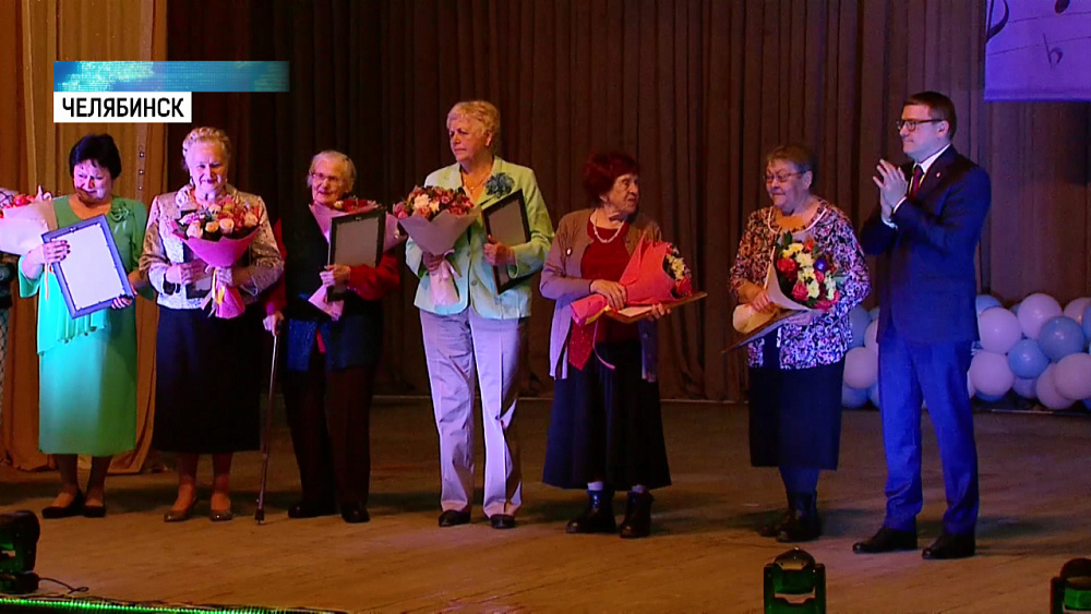 Алексей Текслер посетил родную школу