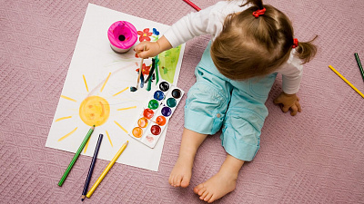 Как познакомить ребенка с творчеством