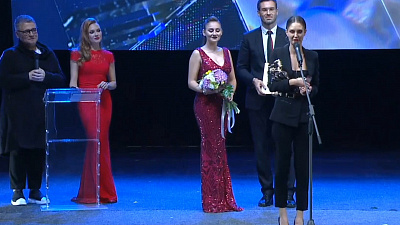 Корреспондент и ведущая ОТВ взяла престижную награду ТЭФИ