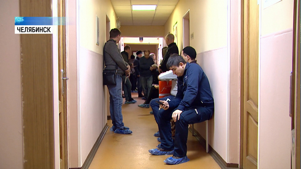 Повышение цен на медсправки спровоцировало очереди