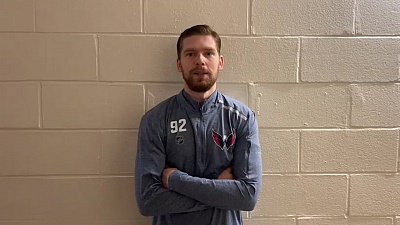 Хоккеист Евгений Кузнецов: «болельщики должны болеть, а хоккеисты играть»