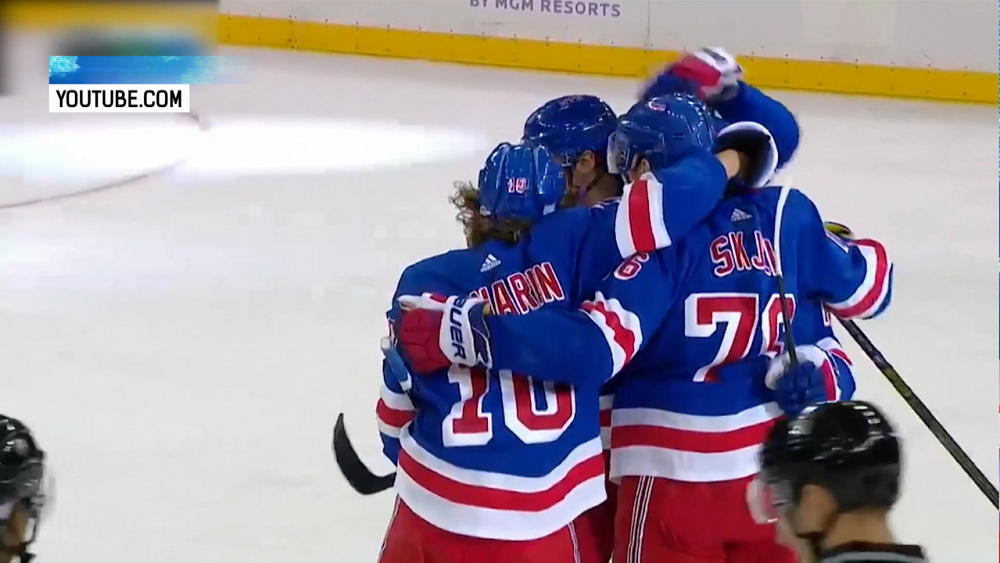 Артемий Панарин повторил достижение Буре