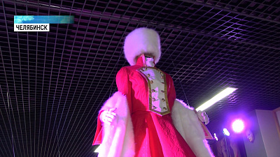 В Челябинске проходит выставка театральных костюмов