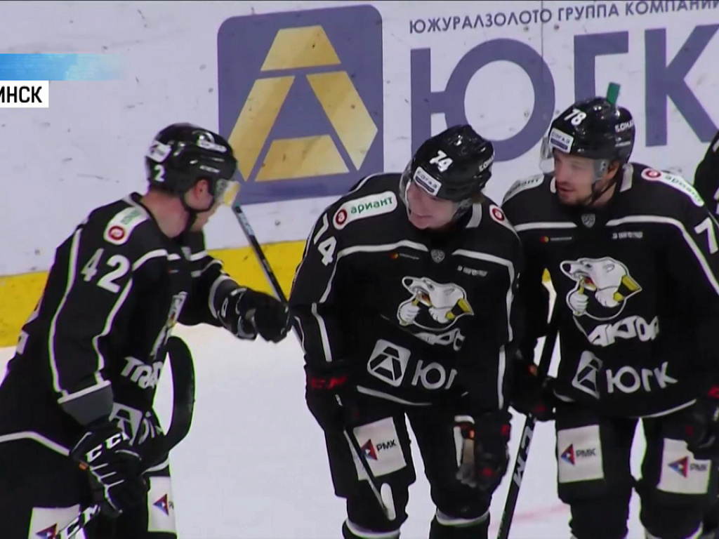 Трактор vs салават юлаев. Кто выиграл салават юлаев или трактор. 2008 год кубок гагарина салават юлаев\. Трактор кхл. Юлаев игрок.