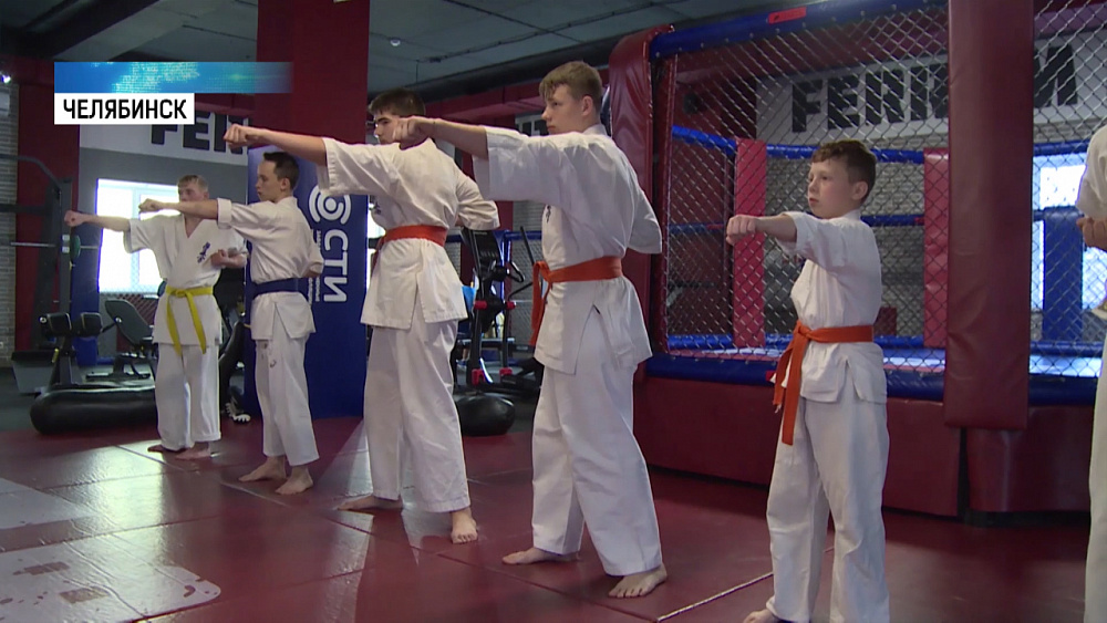 Подросток из Челябинска завоевал серебро по каратэ