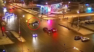 Хендай и Опель не поделили перекресток