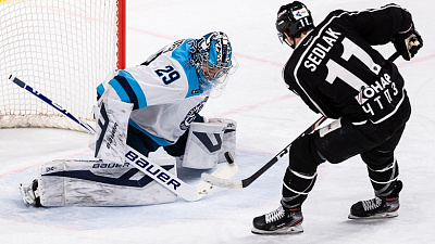 «Трактор» проиграл «Сибири» и отправился на отдых в Европаузе