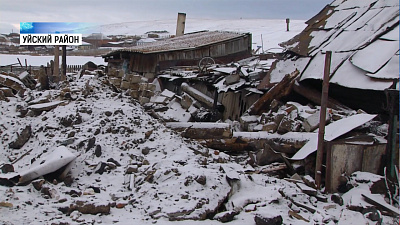 Многодетная семья погорельцев построит новый дом