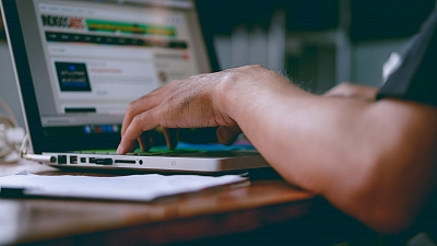 Путин включил Челябинскую область в список регионов, где будет действовать закон о самозанятых