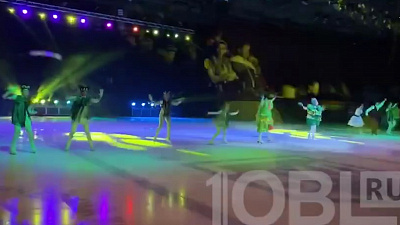 Первые новогодние подарки от губернатора