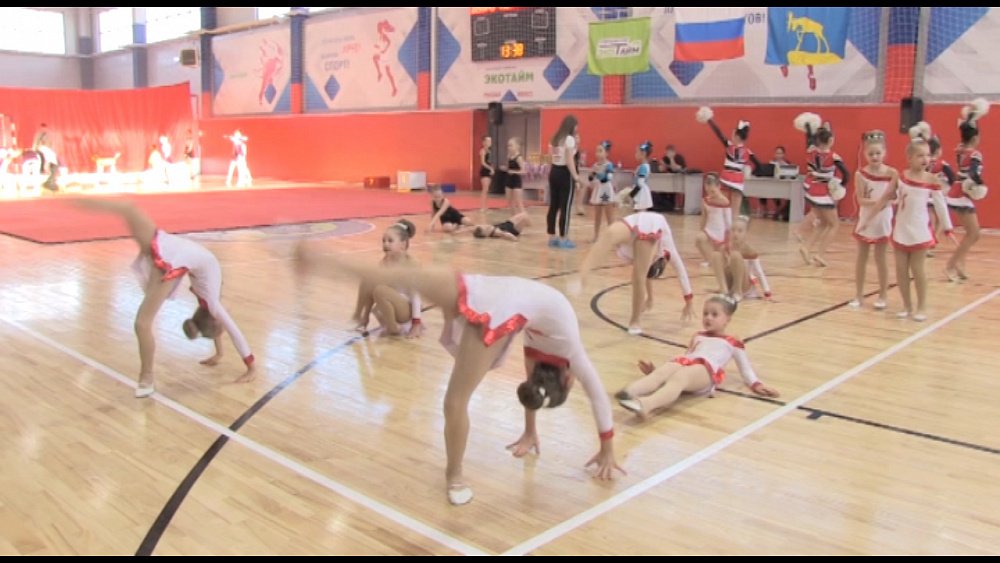 Областные соревнования по чир-спорту прошли в Миассе