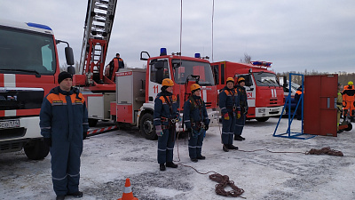 Алексей Текслер открыл новое пожарное депо в Сосновском районе