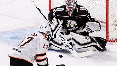 «Трактор» дома проиграл «Амуру» по буллитам