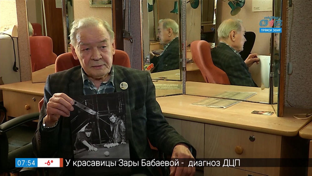 Семейный альбом — Николай Ларионов