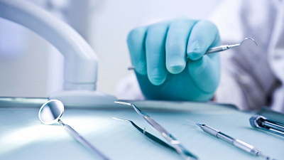 Челябинский стронгмен обвинил стоматологию в лечении здоровых зубов