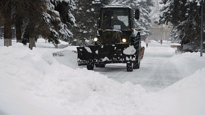 В Челябинске заснеженные тротуары приведут в порядок к февралю