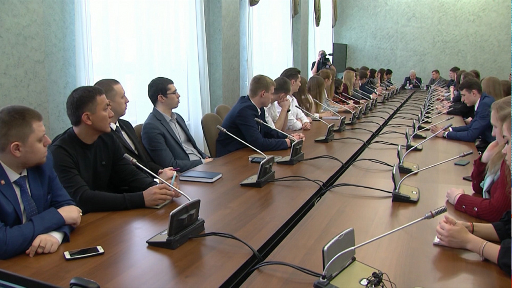 Челябинские студенты обсудили послание президента