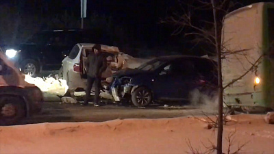 Массовое ДТП на улице Бейвеля