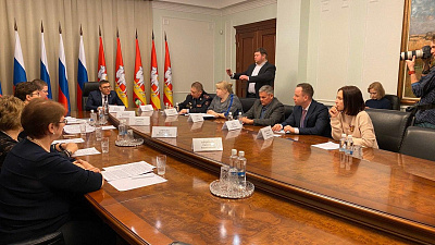 «Не донесли информацию». В Челябинске провели совещание о профилактике коронавируса