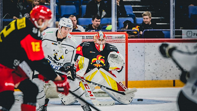 Шансов на плей-офф все меньше. «Трактор» не смог одолеть «Йокерит»