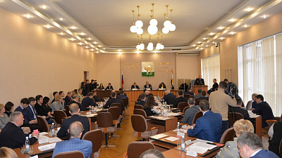 Депутаты челябинской думы решили, куда направить бюджетные деньги