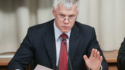 Депутат Госдумы Валерий Гартунг предложил внести социальные поправки в Конституцию