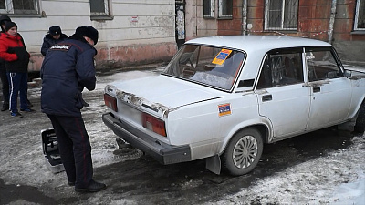 Подозреваемый в угоне машины собирался ехать к девушкам